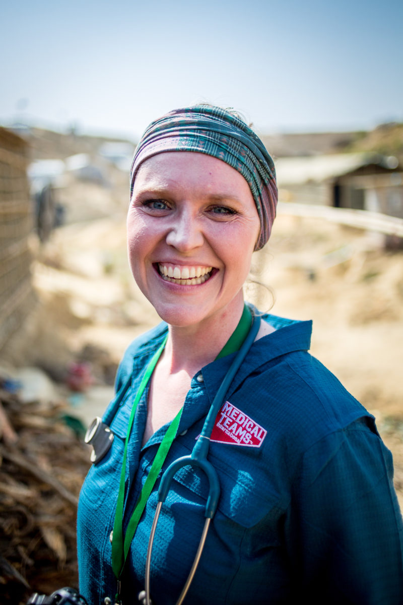 Sarah, one of Medical Teams volunteers, serving in a Bangladesh refugee camp